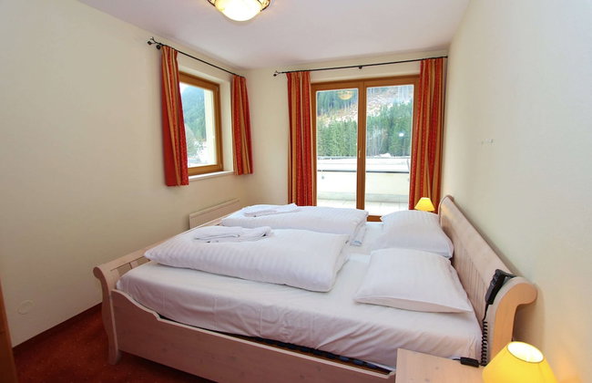 Chalet in Saalbach Near Ski Lift - Foto 15