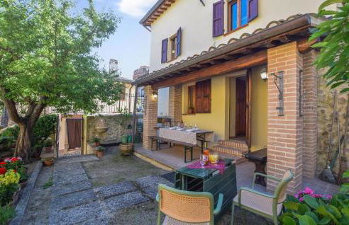 Beautiful Home In Castel Ritaldi - Foto 1