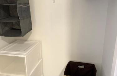 Modern & Spacious 2BR Apartment with Gym & Parking - Photo 4