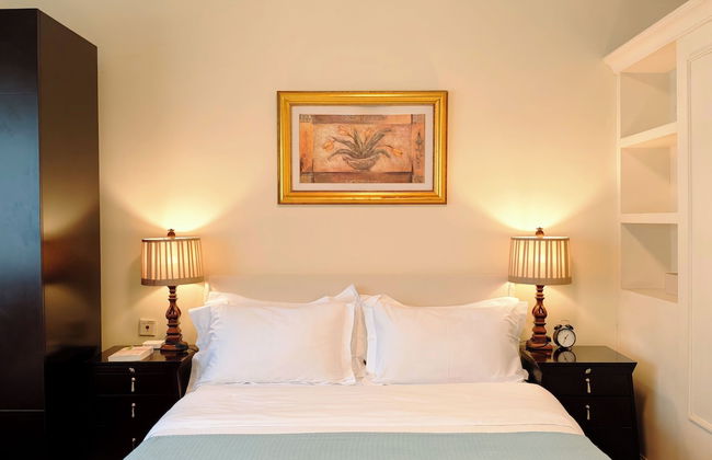 Ladoll Service Apartment - Photo 34