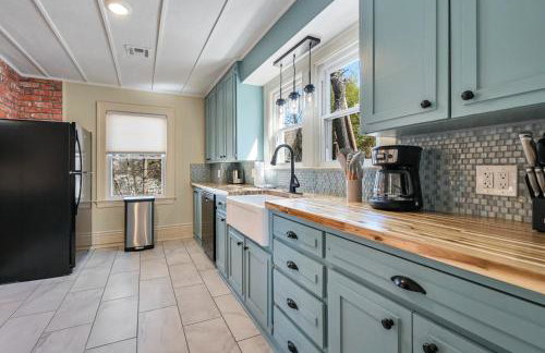 Merrimon Manor Historic Remodel - Foto 26