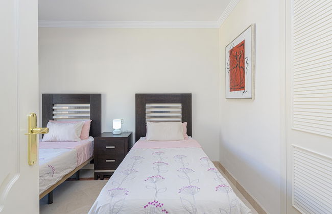 Villa Riviera in Urbanizaci n Riviera Sol - Photo 26