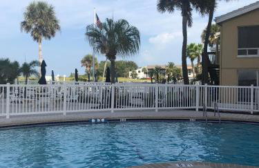 Beach Front San Marco 2 bedroom condo Venice Florida - Photo 13