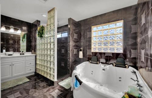 Villa Juan BR Private Entry Pool Spa BBQ Free Parking - Foto 12