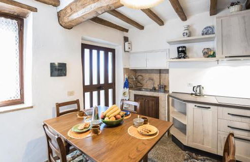 2 Bedroom Pet Friendly Home In Todi - Foto 21