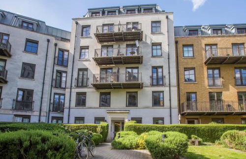 Spacious 2BR Flat Near Camden & Kings Cross Tube - Pass the Keys - Foto 22