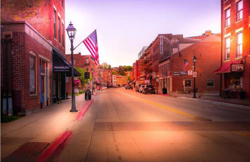 Peaceful 2-bedroom townhome retreat w/wooded view - Foto 38