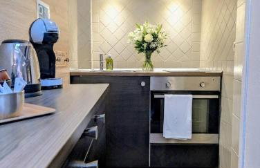 Le Petit Hameau de Chantilly - Studio 4 pers Chic et Charme au Coeur de Chantilly - Classé 3 étoiles - Foto 5