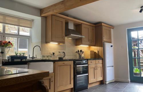 Alnwick Holiday House - Charming, Historic, Central Alnwick with Courtyard - Foto 6