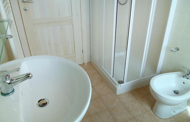 Apartment in Vada With Garden Furniture - Photo 9