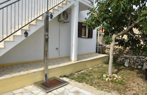 This Pleasant Holiday Home is an Ideal Starting Point to Explore Dalmatia - Foto 43