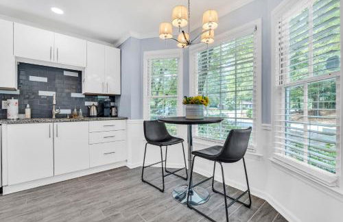 Lavish Abode! Newly Renovated and Decorated! - Foto 7