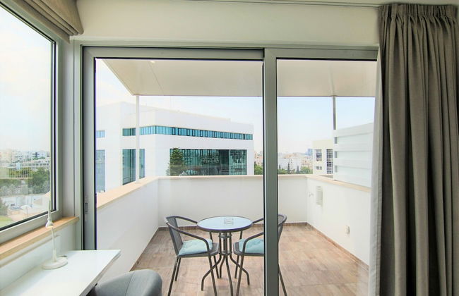 Phaedrus Living Luxury Suite Nicosia 507 - Foto 4