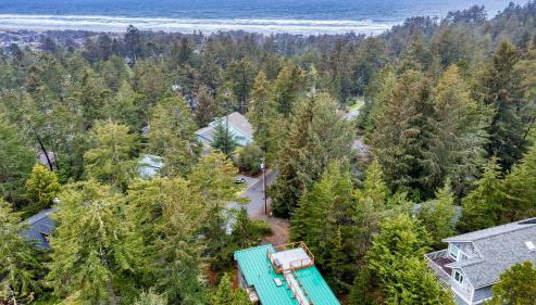 Buttercup Bay Hideaway by AvantStay Cozy Escape w Fire Pit Walk to Beach - Foto 5, Other