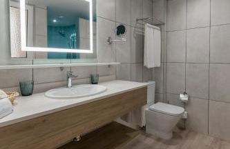 R2 Maryvent Beach Apartaments - Photo 54