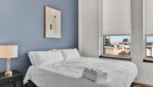 Downtown Loft Walk to Convention Center Sleeps 5 - Foto 5