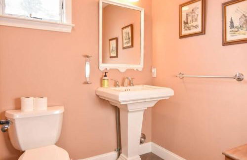 Beautiful Family Home Walk to Beach - Foto 22