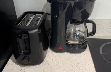 Stylish Studio on Lake Conroe - Photo 3