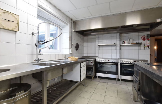 Spacious Holiday Home in Vielsalm near Baraque de Fraiture - Photo 9