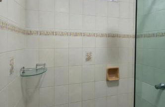 Casa p 11 pessoas com garagem para 3 carros prox Parque do Sabia, Arena Sabiazinho, Ufu, Madrecor - Foto 42