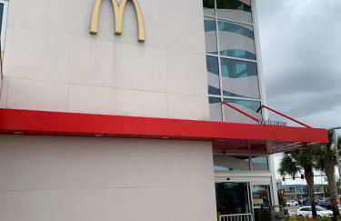 Quaint Coastal Pool Home on Florida's Space Coast - Foto 46