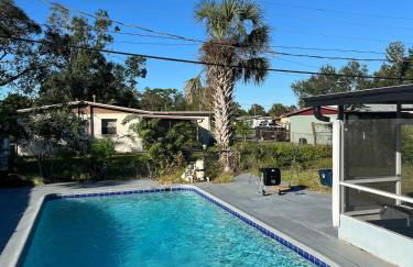 Cozy Little Villa in the Heart of Cocoa POOL HOUSE - Foto 4