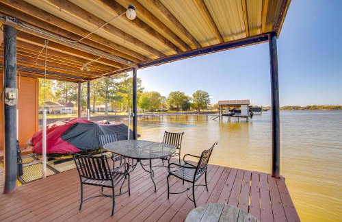 Family Retreat on Cedar Creek Lake! Dock and Views - Foto 34