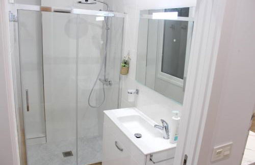 CENTRAL NEAR SEA - by SanSebastianApartments·es - Foto 39