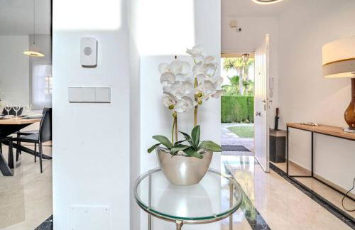 Cozy Villa in Marbella-Estepona - Photo 4