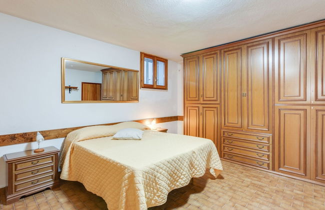 Villa in Torri del Benaco With Private Pool - Photo 6