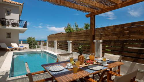 Villa Elizabeth - Seafront Classic Villa! - Foto 3