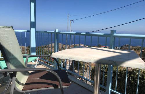 Breathtaking sea and Mountain views with Private pool, Peace full relaxing Villa with WiFi near Shops and Restaurants - Photo 15