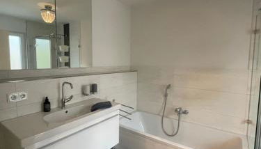 Sylvis Home Zentral gelegenes Ferienhaus in ruhiger Lage - Foto 3, Shower