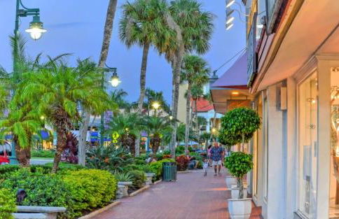 King Bed - Walk to St. Armand's Circle and Lido Beach in Minutes! - Foto 16