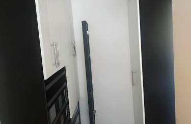Apartamento nuevo y tranquilo con acceso independiente - Photo 10