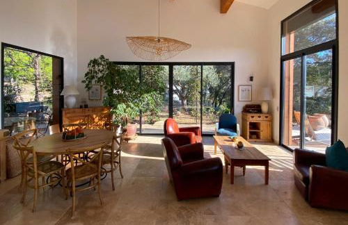 Luxury Villa 8 Guests - Lake View & Private Pool - Foto 8