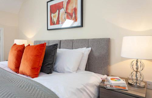 4 bed home, driveway parking ideally located in Latchford, Warrington - Executive St Marys House - Foto 26