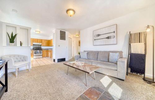 CDA Loft With Private Rooftop Patio And Free Parking - Foto 3