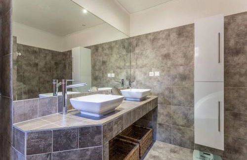 le jas de Saint Hilaire - Photo 25