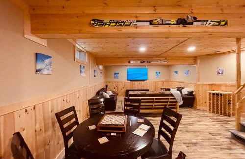 Huge Cabin, Whiteface, Hot Tub, Sauna & Game Room - Foto 15