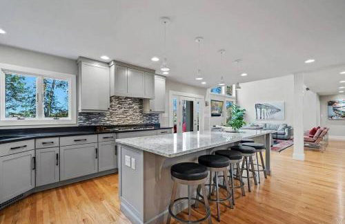 Luxury Modern Waterfront Retreat - Foto 57