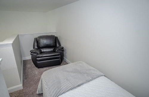 Guest House with Loft near Downtown - Foto 12