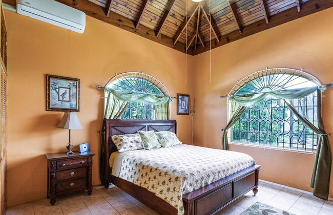 YanceyLargo-6BR Two-Story Estate w/Mountain Views by RedAwning - Foto 8