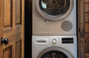 Otter Creek Luxury Yurt - Creekside Glamping with Private Hot Tub - Foto 10