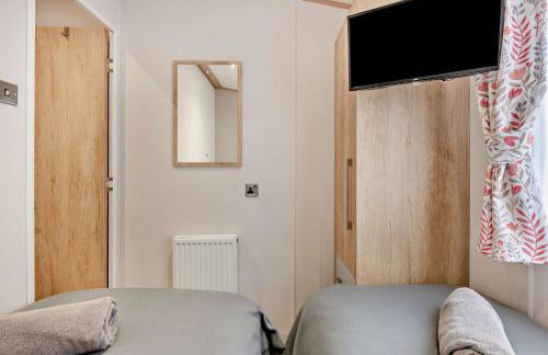 Vivian Lodge 2 Bedroom New Forest Holiday Home Hoburne Bashley - Foto 30