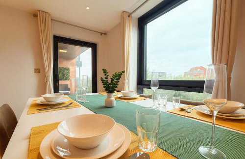 West London Residences - Private Terrace - Opposite Piccadilly Line 20min SOHO Oxford Street - Photo 13