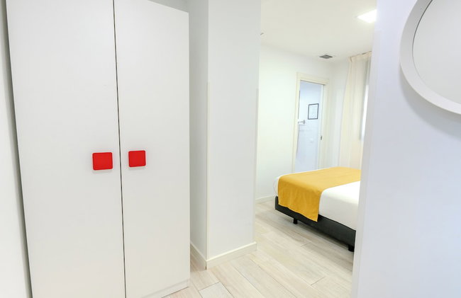 Castell Beach Aparthotel - Foto 27