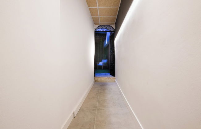 Main Street Suites-Hosted by Sweetstay - Photo 2