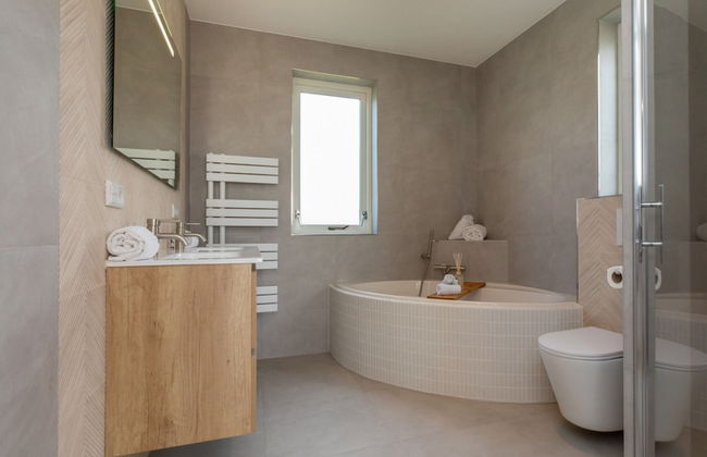 Charming Holiday Home With a Terrace - Photo 6