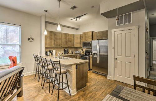 Your 2BD Wilmington Spring Break Retreat! - Foto 9